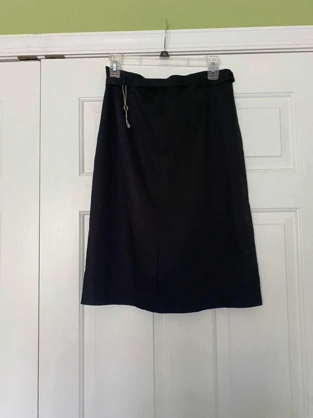 Martin + Osa Black Satin Finish Pencil Skirt Belt Loops Size 8 NWT Corporate